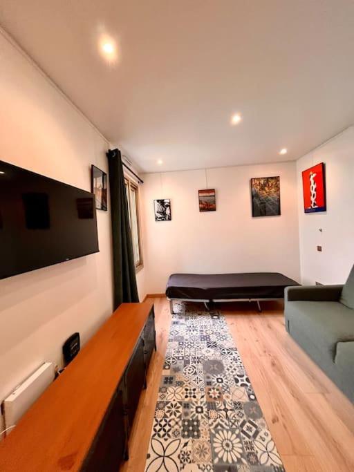 Апартаменты Montparnasse Art Gallery Studio /3P Париж Экстерьер фото